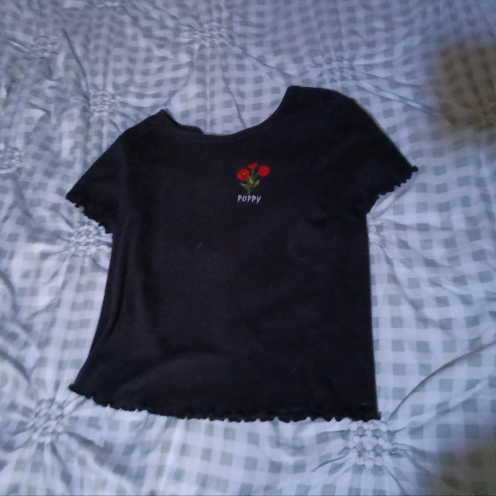 Top - Picture 3 of 3